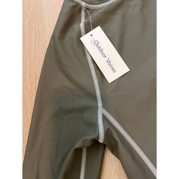 Outdoor Voices SplashKnit Cropped Rashguard Tea Tree Size Extra Large NWT - Picture 5 of 8